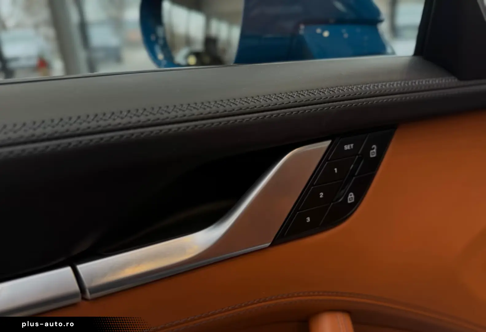 Porsche 992 Targa 4S Burmester Clubleder