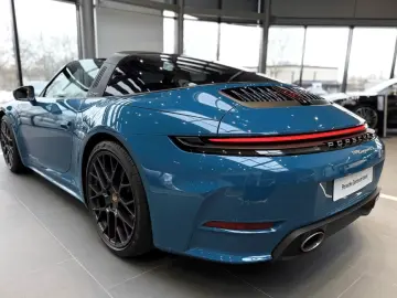 Porsche 992 Targa 4S Burmester Clubleder