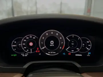 Porsche 992 Targa 4S Burmester Clubleder