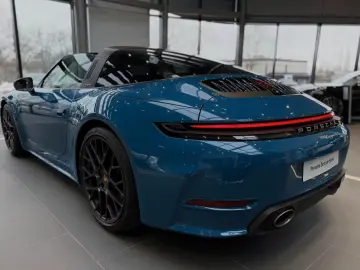 Porsche 992 Targa 4S Burmester Clubleder
