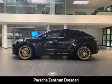 Porsche Macan Turbo Pano AHK