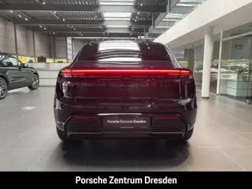Porsche Macan Turbo Pano AHK