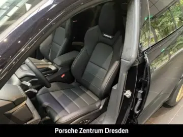 Porsche Macan Turbo Pano AHK