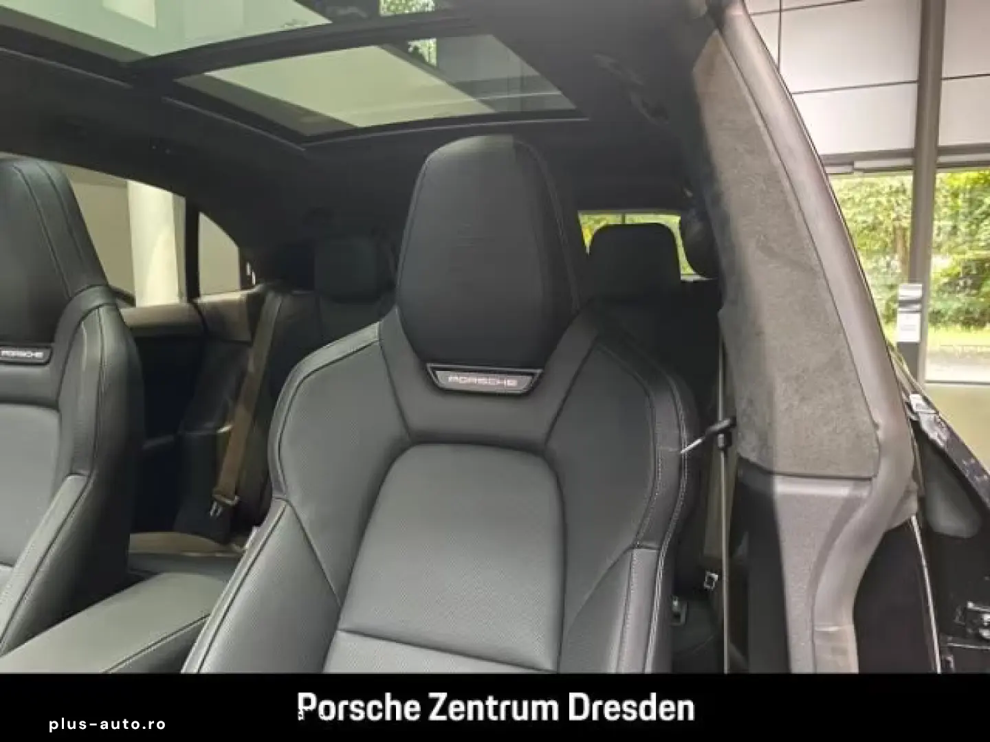 Porsche Macan Turbo Pano AHK