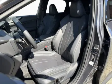 LEXUS NX 350h E-FOUR F SPORT 360  Mark Levinson  Ventil