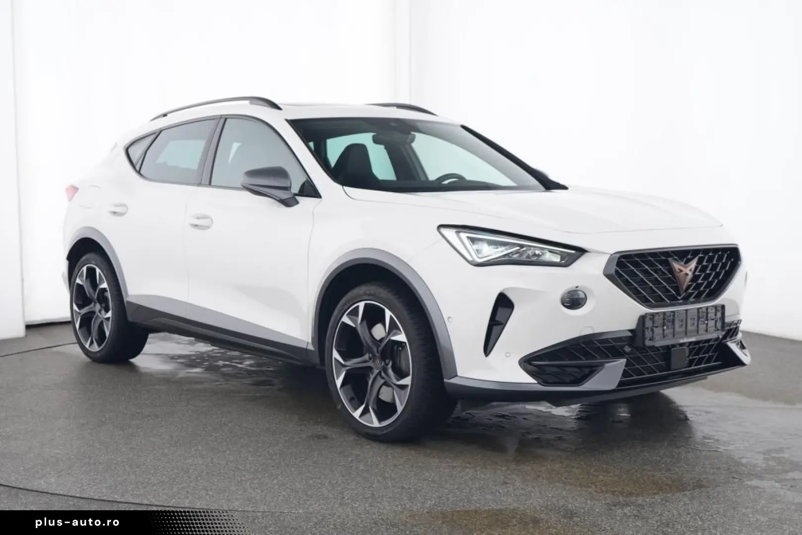 CUPRA Formentor VZ 1.4 e-HYBRID 180kW DSG LED RFK PANO