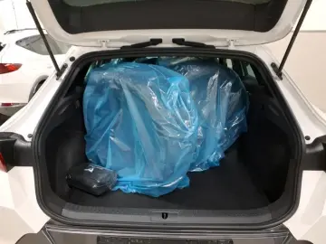 CUPRA Formentor VZ 1.4 e-HYBRID 180kW DSG LED RFK PANO