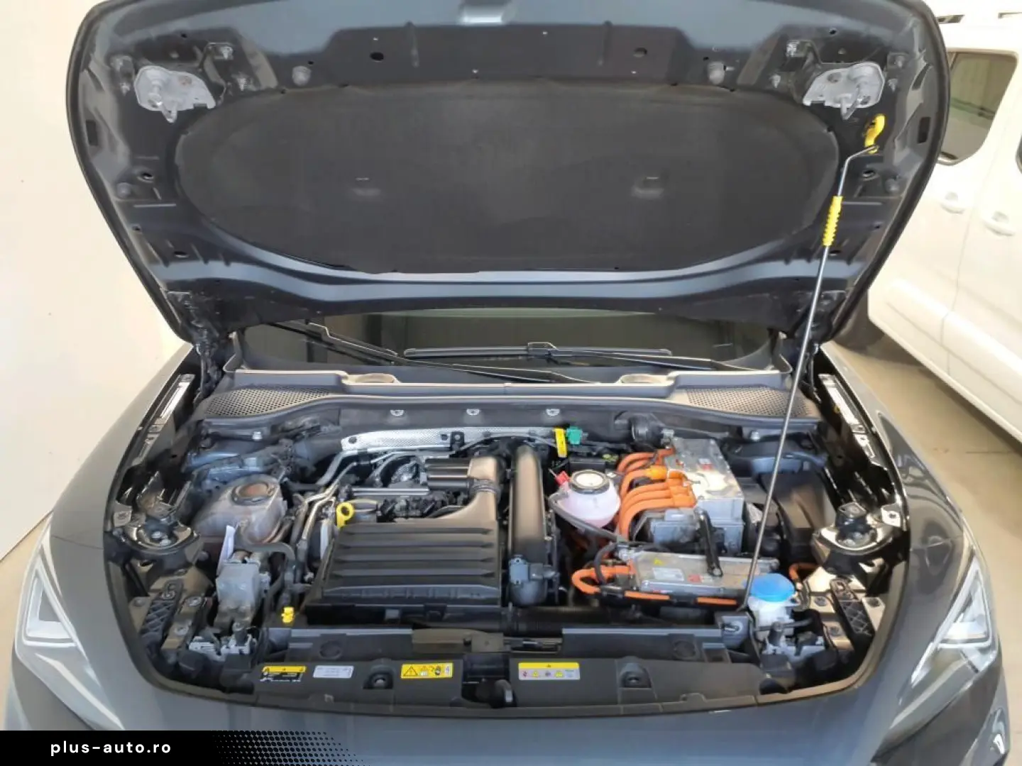 CUPRA Formentor VZ 1.4 electric TSI e-HYBRID 180kW 6-G