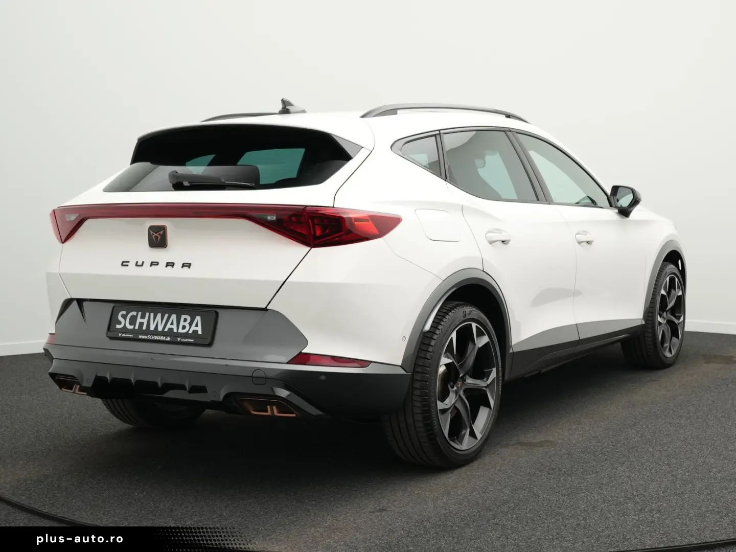 CUPRA Formentor VZ 1.4 e-Hybrid DSG ACC AHK PANO