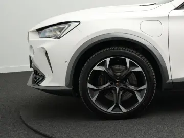 CUPRA Formentor VZ 1.4 e-Hybrid DSG ACC AHK PANO