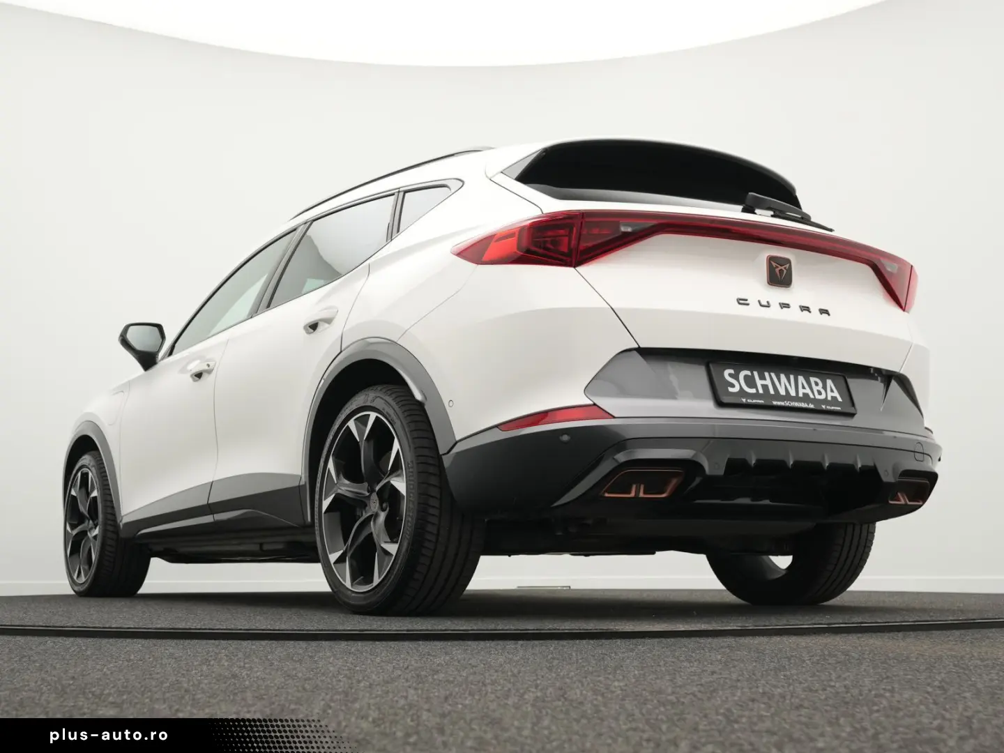 CUPRA Formentor VZ 1.4 e-Hybrid DSG ACC AHK PANO