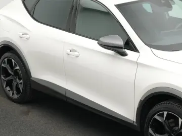 CUPRA Formentor VZ 1.4 e-Hybrid DSG ACC AHK PANO