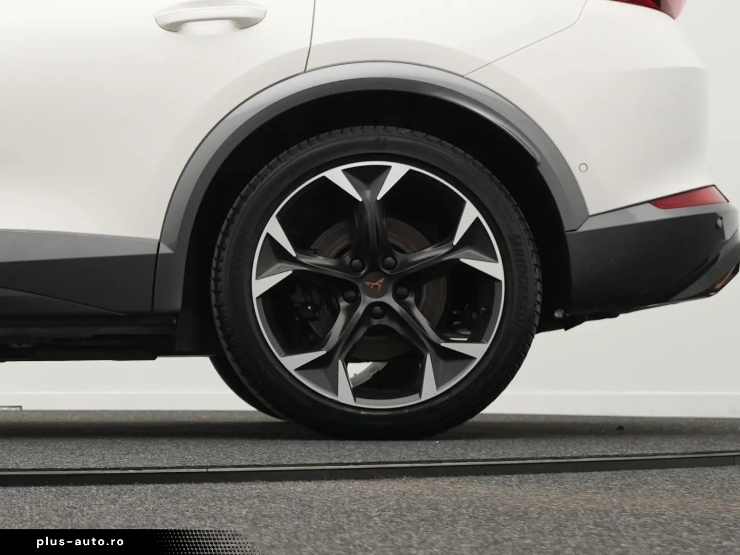 CUPRA Formentor VZ 1.4 e-Hybrid DSG ACC AHK PANO