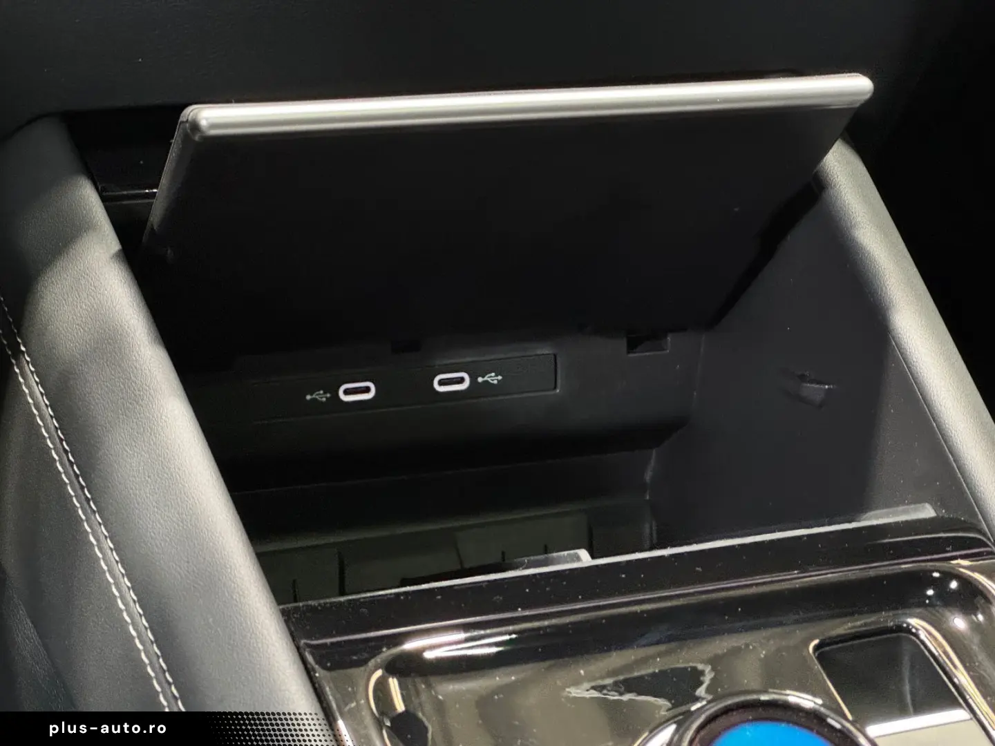 VW Tiguan R-Line 1.5 TSI eHybrid   MATRIX NAVI PANO