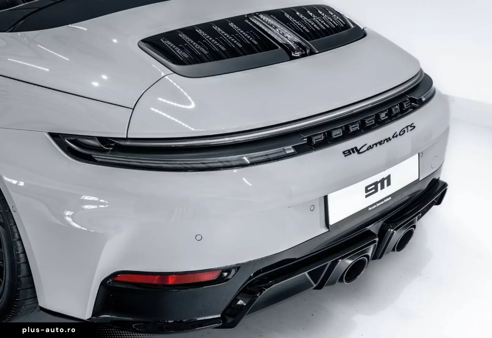 Porsche 992 911 Carrera 4 GTS Cabrio Liftsystem