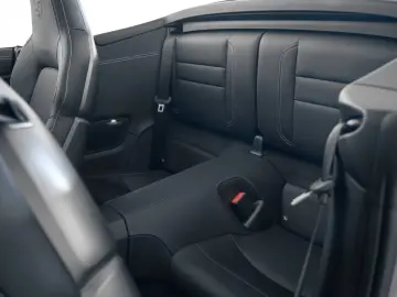 Porsche 992 911 Carrera 4 GTS Cabrio Liftsystem