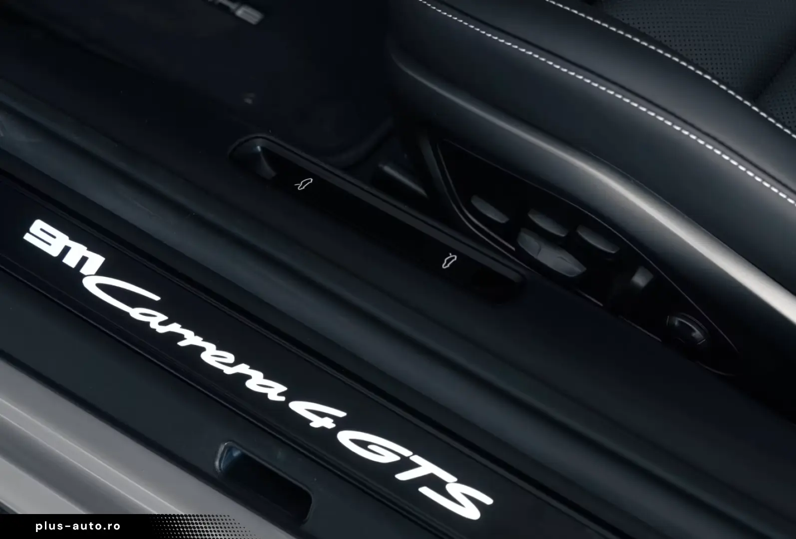 Porsche 992 911 Carrera 4 GTS Cabrio Liftsystem