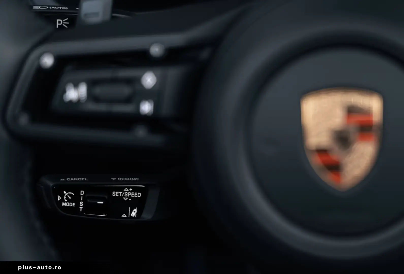 Porsche 992 911 Carrera 4 GTS Cabrio Liftsystem