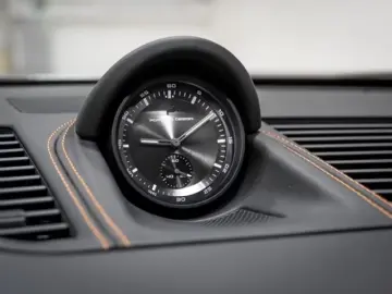 Porsche 911 Urmodell 911 Targa 4 GTS T-Hybrid Burmester