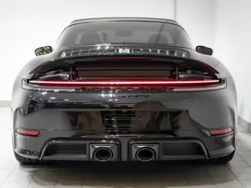 Porsche 911 Urmodell 911 Targa 4 GTS T-Hybrid Burmester