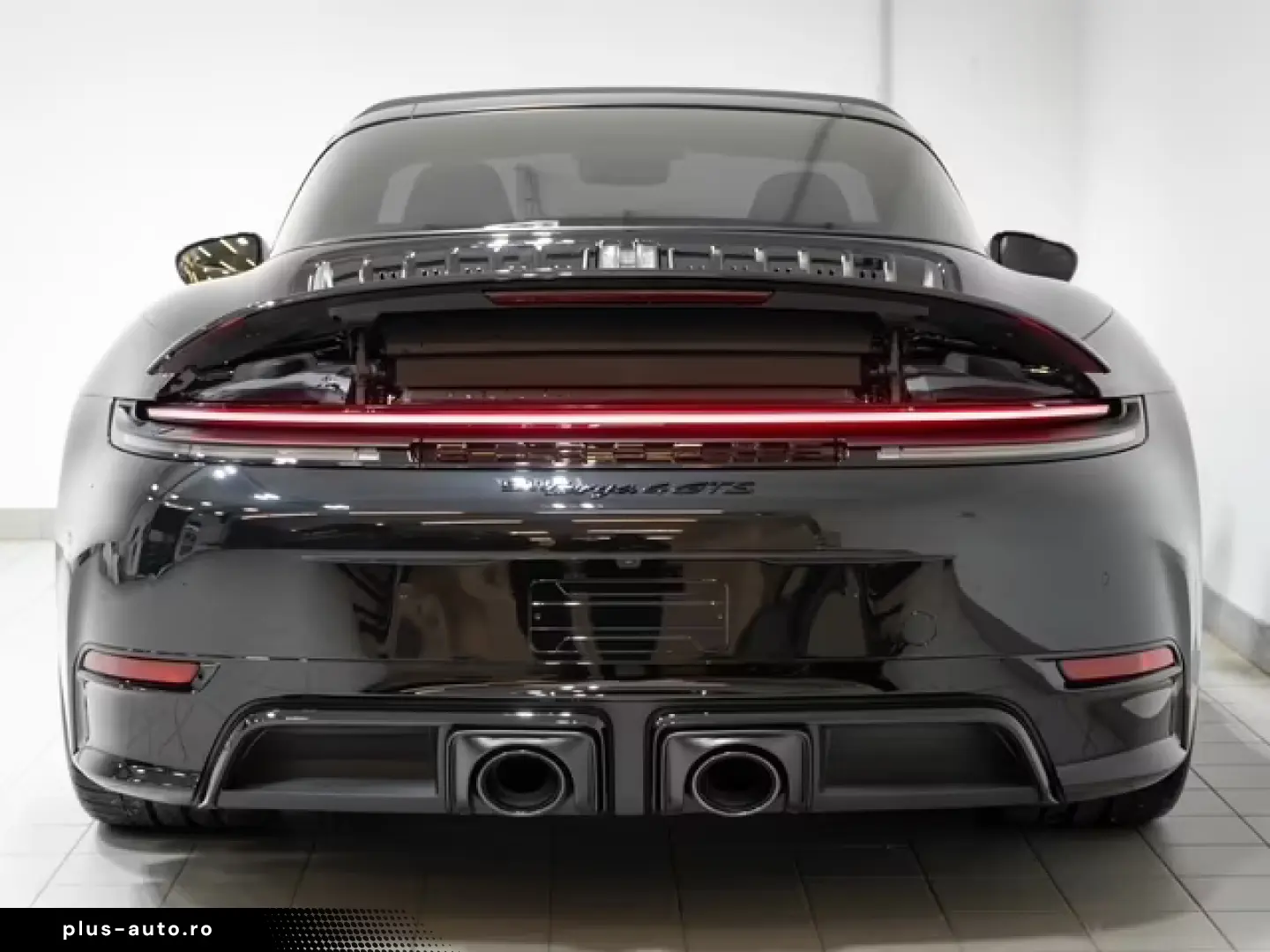 Porsche 911 Urmodell 911 Targa 4 GTS T-Hybrid Burmester