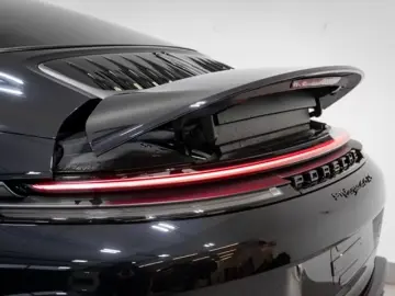Porsche 911 Urmodell 911 Targa 4 GTS T-Hybrid Burmester
