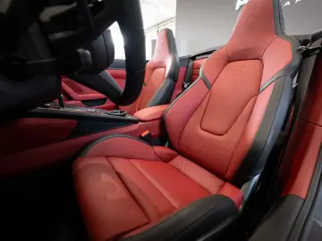 Porsche 911 992.2 Carrera 4 GTS T-Hybrid Cabriol