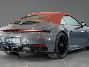 Porsche 911 992.2 Carrera 4 GTS T-Hybrid Cabriol