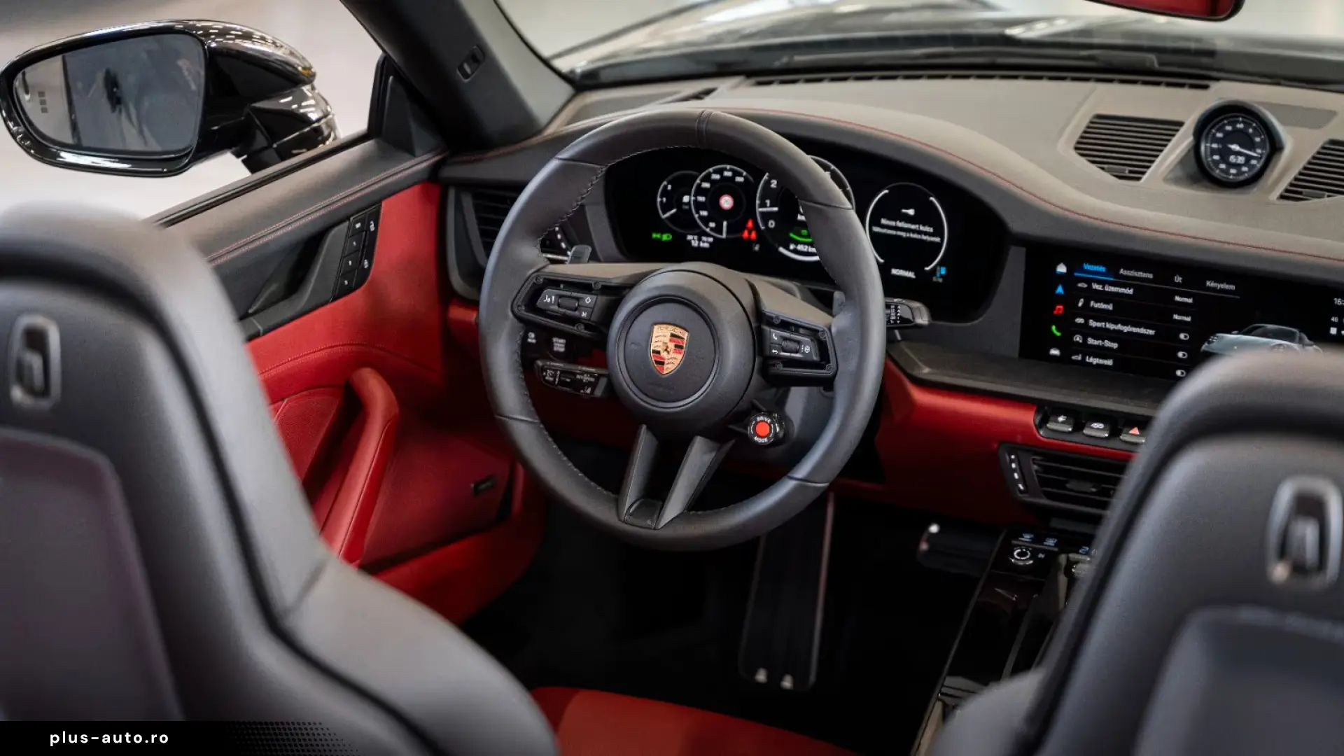 Porsche 911 992.2 Carrera 4 GTS T-Hybrid Cabriol