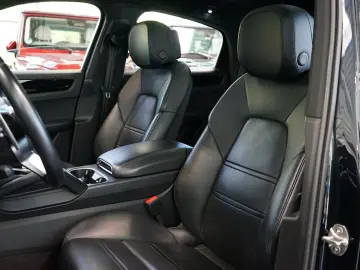 PORSCHE Cayenne Coupe E-Hyb SoftClose Ventilation 360 Matrix