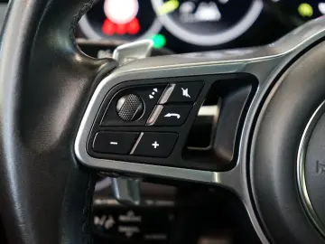 PORSCHE Cayenne Coupe E-Hyb SoftClose Ventilation 360 Matrix