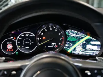 PORSCHE Cayenne Coupe E-Hyb SoftClose Ventilation 360 Matrix