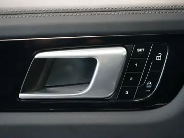 PORSCHE Cayenne Coupe E-Hyb SoftClose Ventilation 360 Matrix