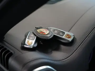 PORSCHE Cayenne Coupe E-Hyb SoftClose Ventilation 360 Matrix