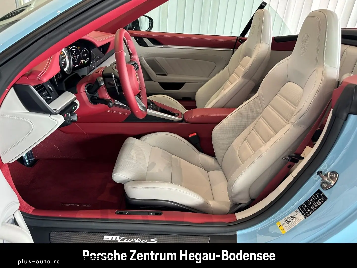 PORSCHE 992 (911) Turbo S Cabriolet Exclusive Manufaktur