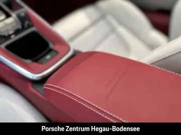 PORSCHE 992 (911) Turbo S Cabriolet Exclusive Manufaktur