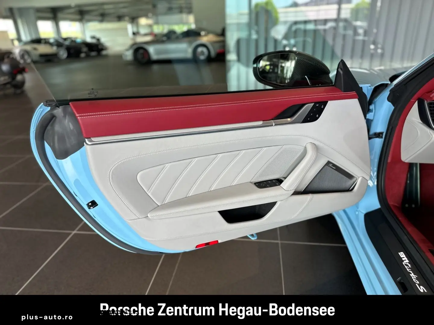 PORSCHE 992 (911) Turbo S Cabriolet Exclusive Manufaktur