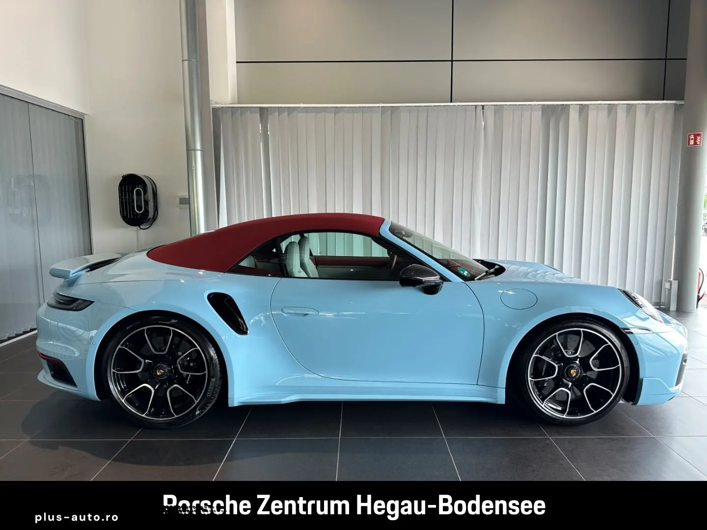 PORSCHE 992 (911) Turbo S Cabriolet Exclusive Manufaktur