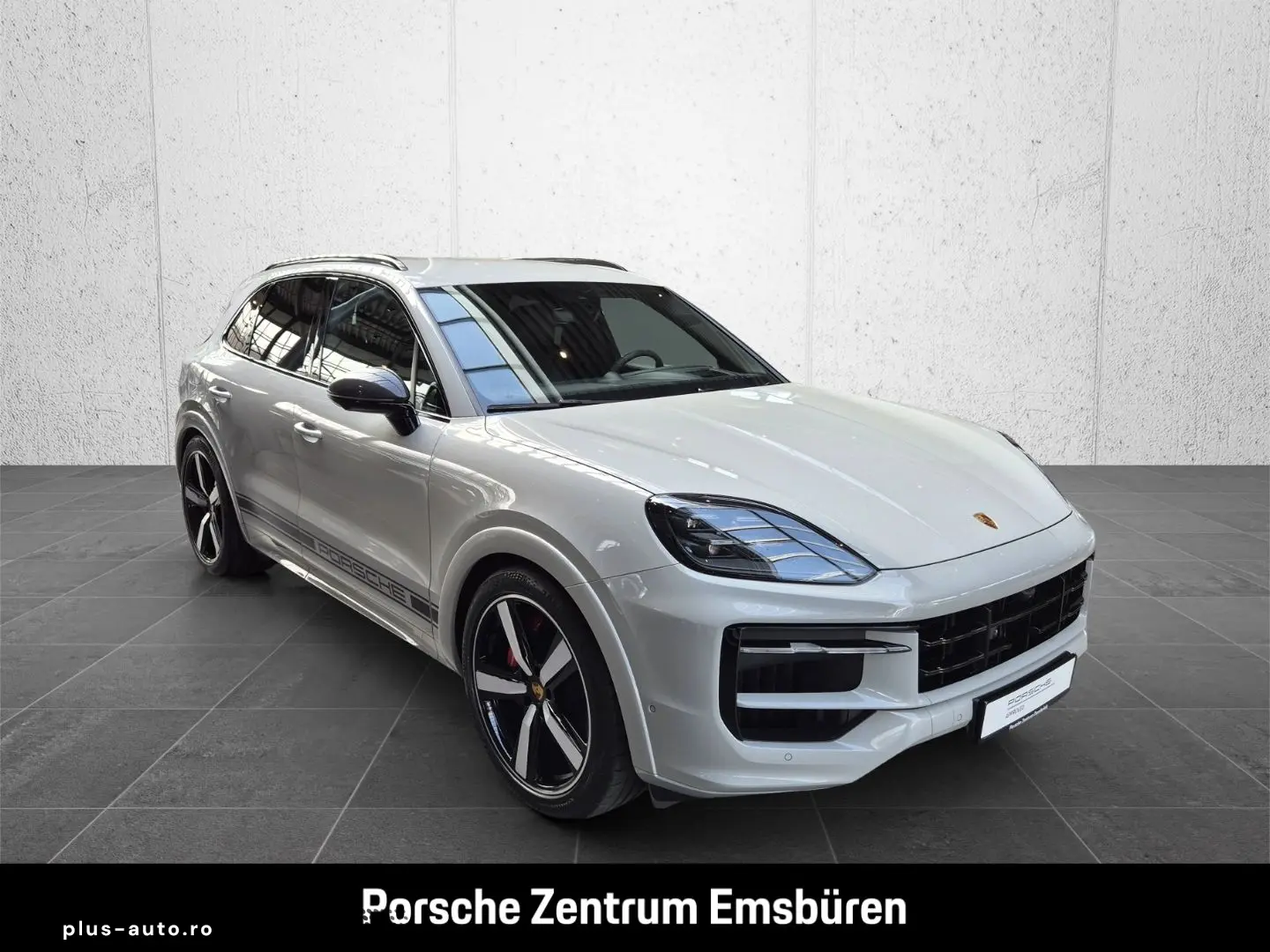 PORSCHE Cayenne S Matrix PassDispl Burmester Massage 360 TV