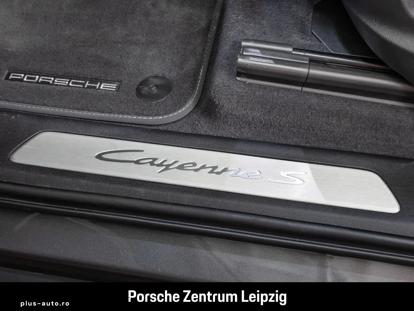 PORSCHE Cayenne S E-Hy InnoDr PassDispl Ventil 360 SoftClose