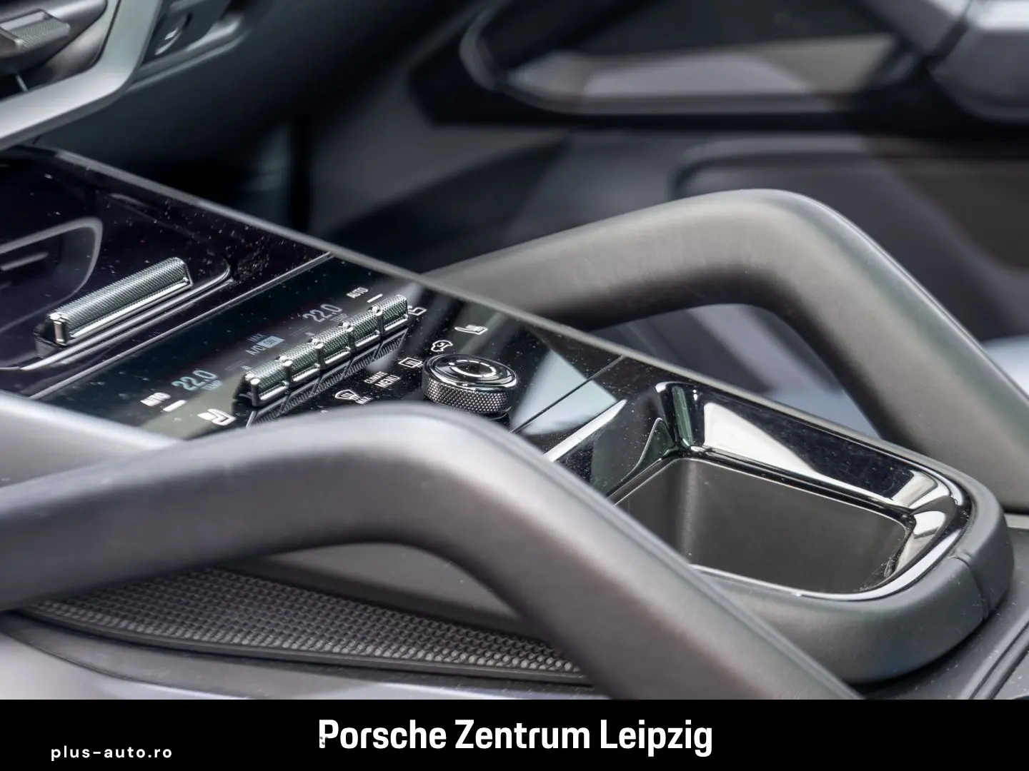 PORSCHE Cayenne S E-Hy InnoDr PassDispl Ventil 360 SoftClose