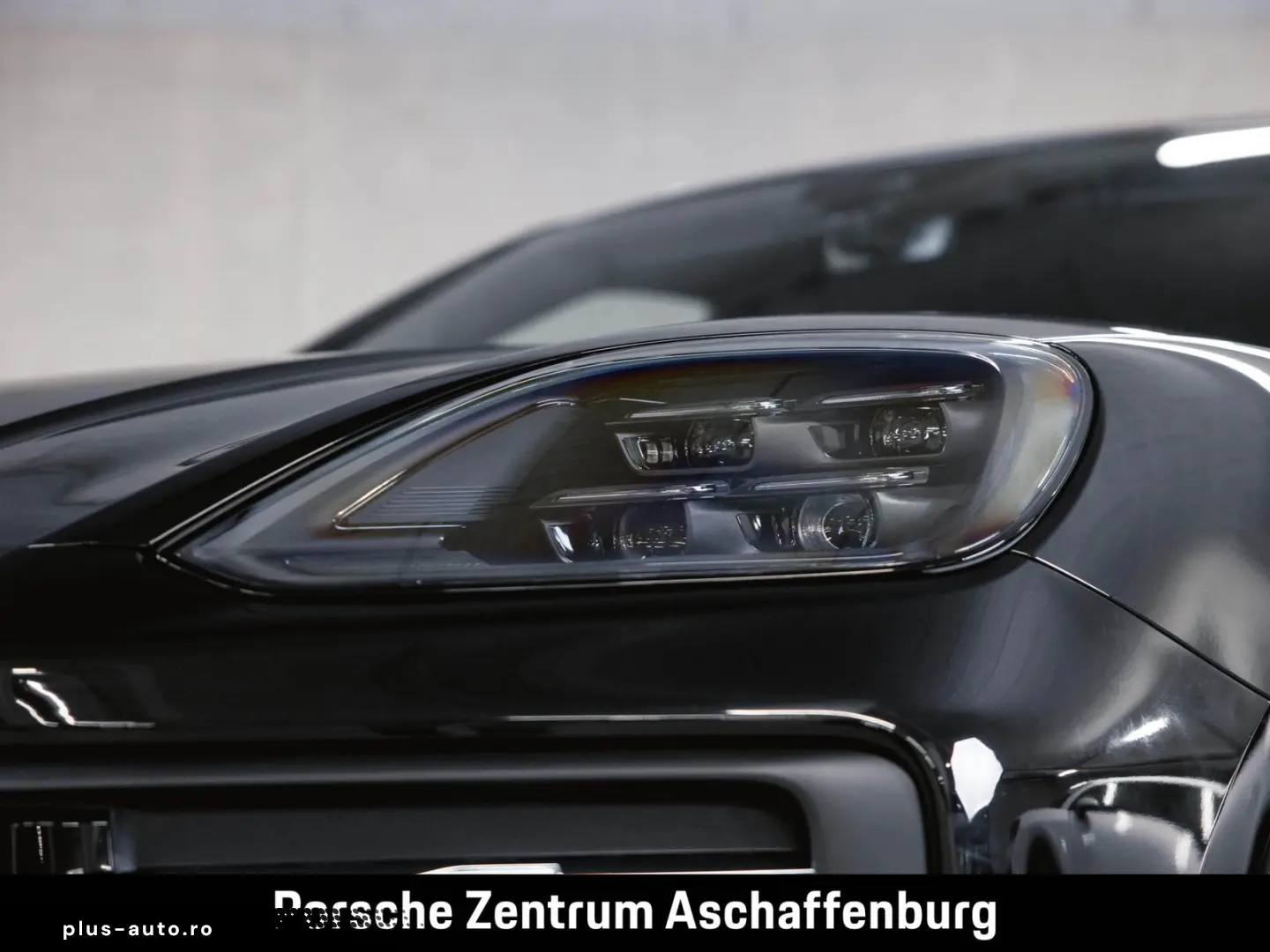 PORSCHE Cayenne E-Hy SoftClo Matrix InnoDr PassDispl Ventil