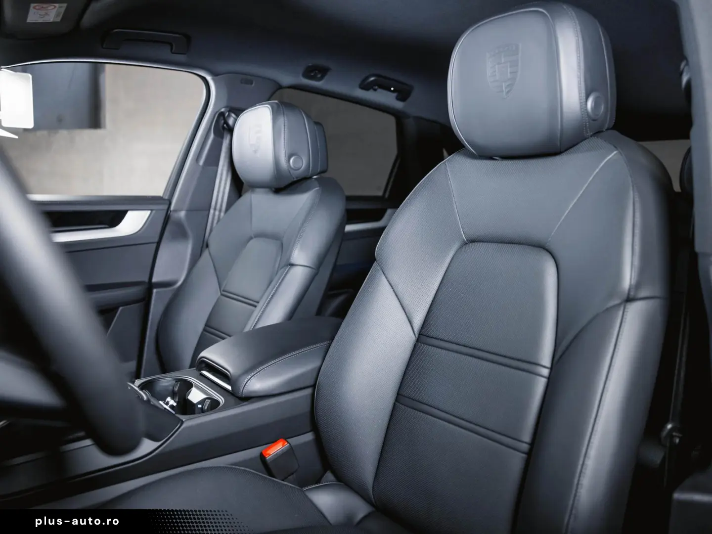 PORSCHE Cayenne E-Hy SoftClo Matrix InnoDr PassDispl Ventil