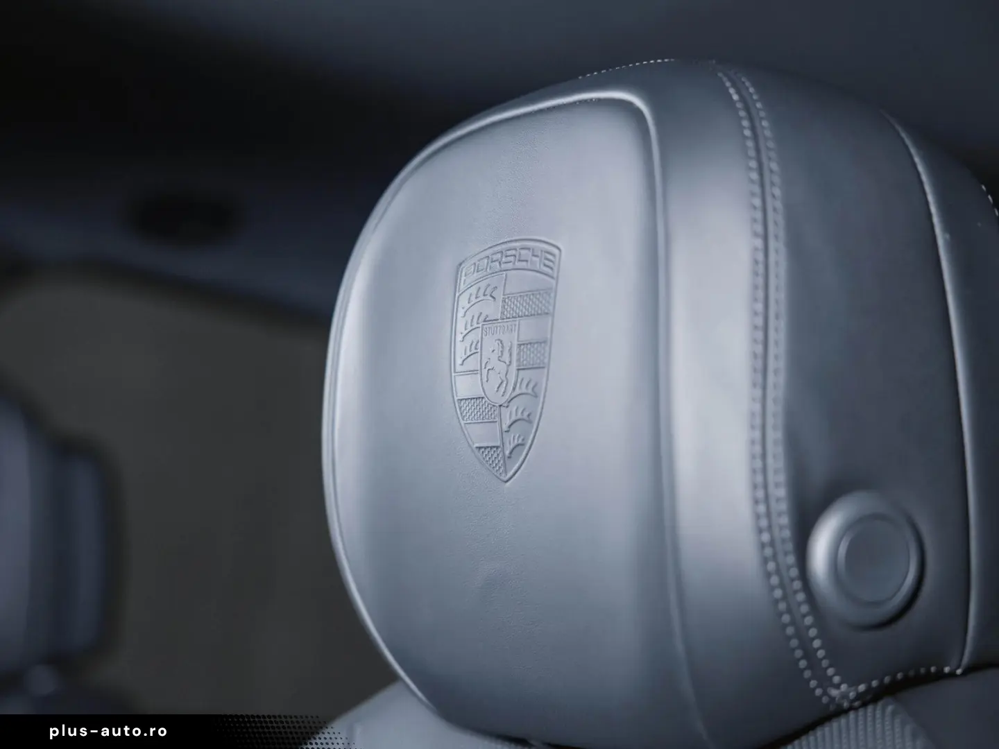 PORSCHE Cayenne E-Hy SoftClo Matrix InnoDr PassDispl Ventil