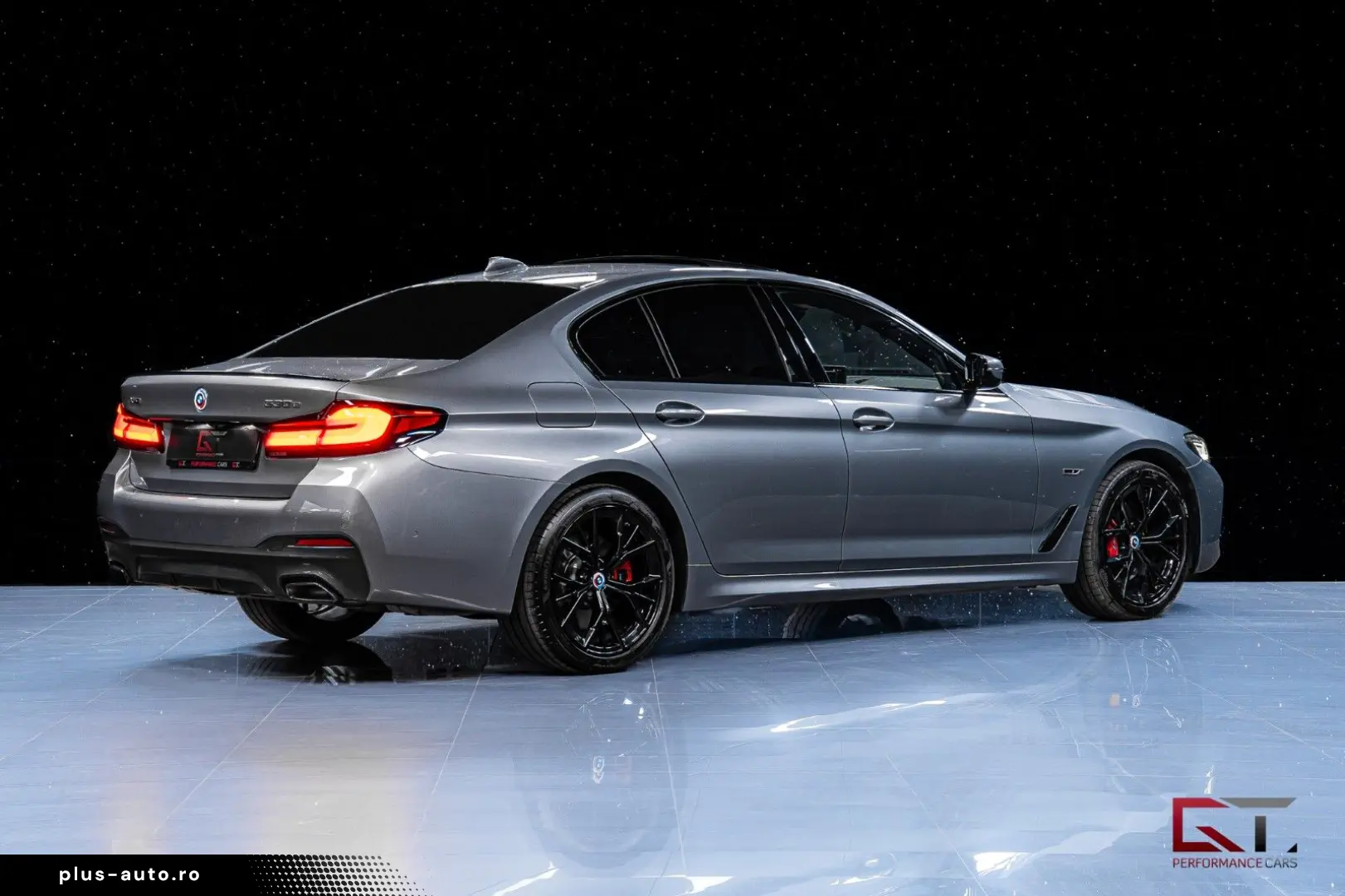 BMW 530e xDrive M-Sport Pro H K Sunroof ACC Matrix