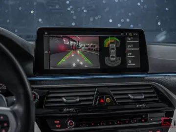 BMW 530e xDrive M-Sport Pro H K Sunroof ACC Matrix