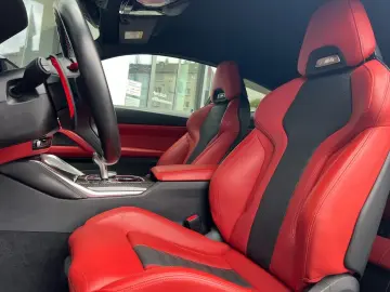 BMW M4 Competition M xDrive Coupé M Sport HUD ACC