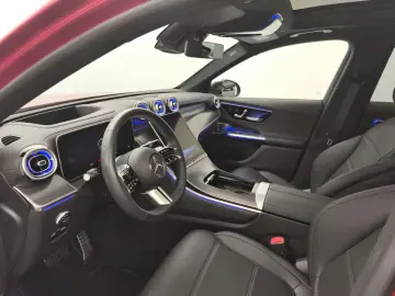 MERCEDES-BENZ GLC 300 de 4M AMG Night DigiLight Pano HUD 360