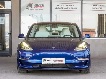Tesla Model 3 LONG RANGE DUAL MOTOR AWD