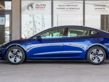Tesla Model 3 LONG RANGE DUAL MOTOR AWD